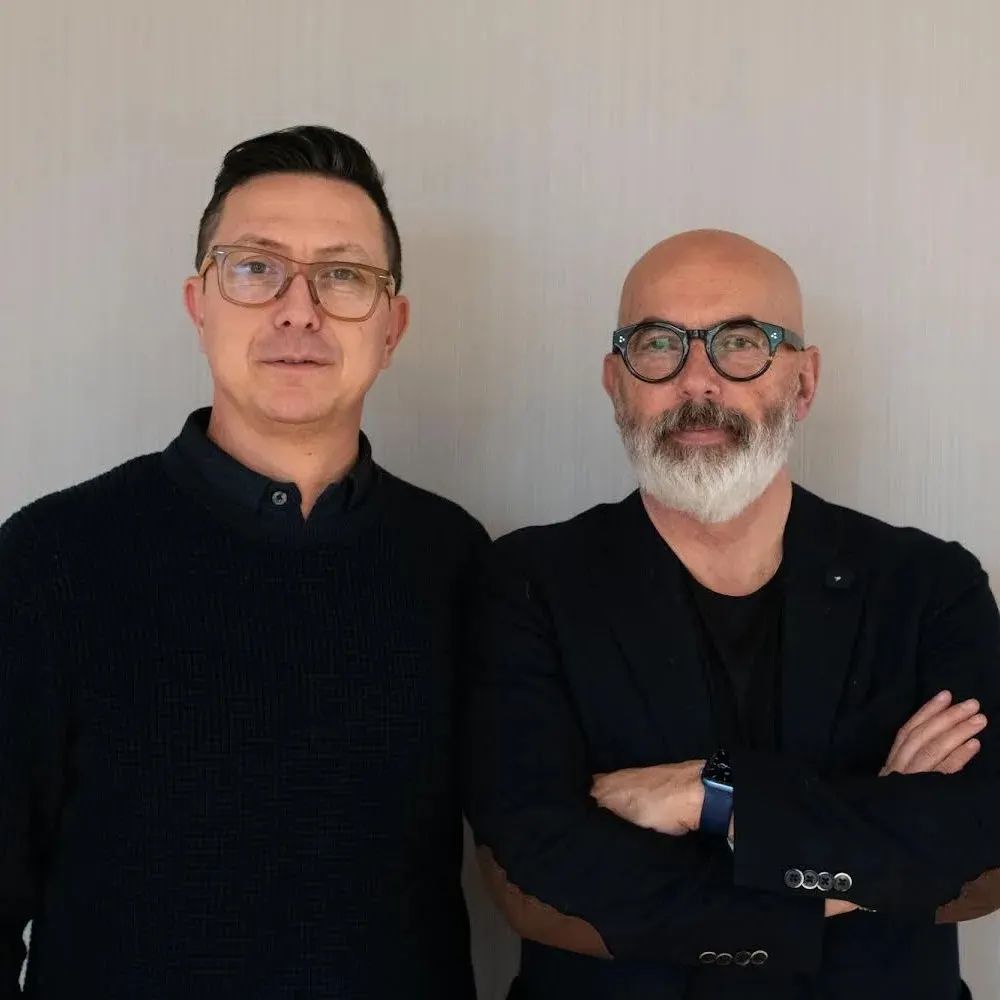 Gianni Vio es un entrenador de fútbol italiano es entrenador de jugadas a balón parado