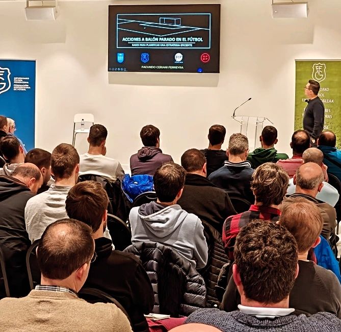Ponencia en DEUSTO - Federación Guipuzcoana de Fútbol